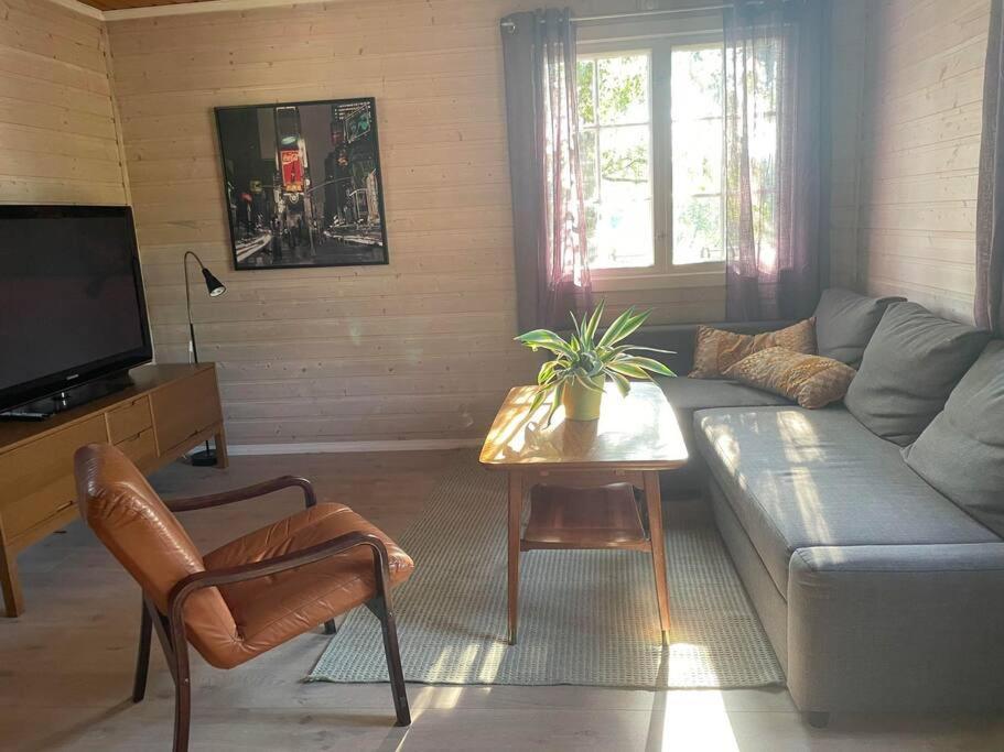 Koselig Anneks I Heggedal! Villa Asker Exteriör bild